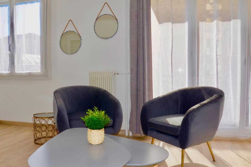 Dolmen Adrien 5 Appartement Tours Buitenkant foto