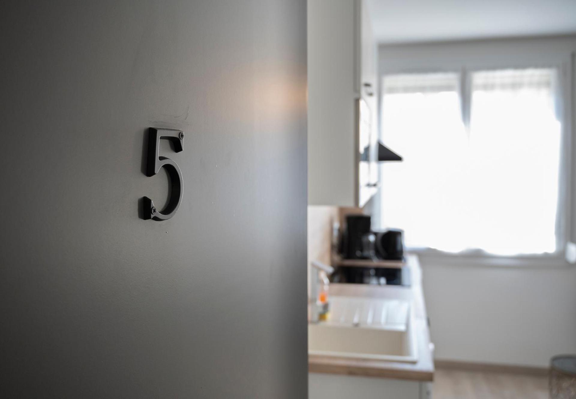 Dolmen Adrien 5 Appartement Tours Buitenkant foto